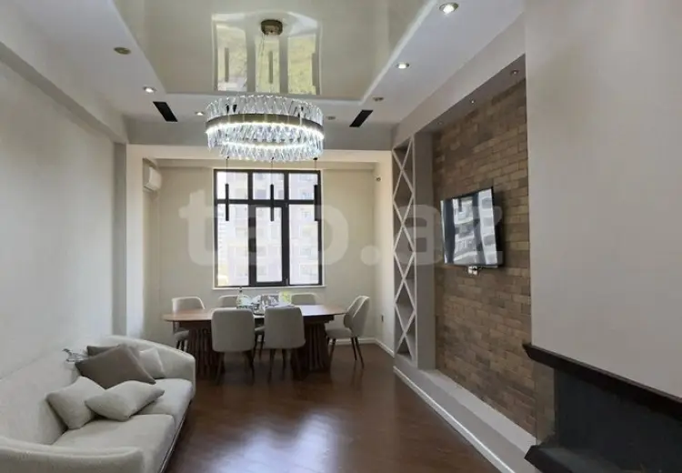 3 otaqlı mənzil , Bakı