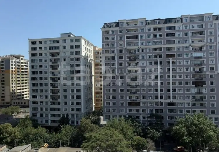3 otaqlı mənzil , Bakı