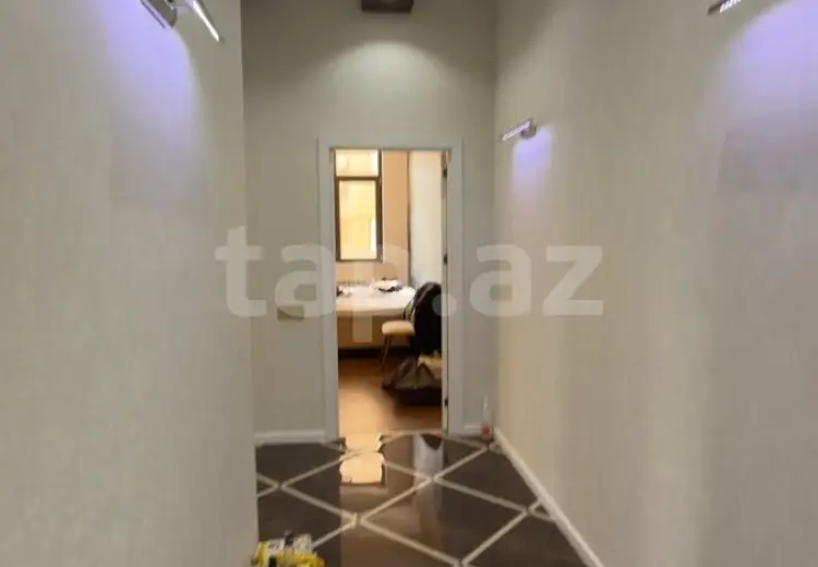 3 otaqlı mənzil , Bakı