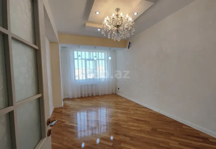 3 otaqlı mənzil , Xırdalan