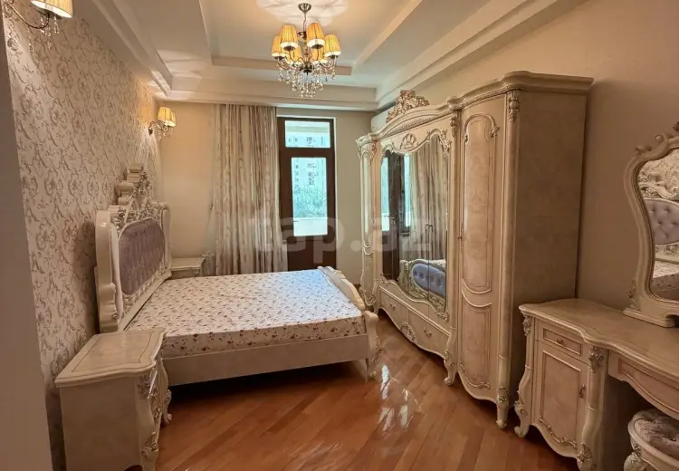 3 otaqlı mənzil , Xırdalan