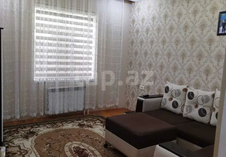 4 otaqlı mənzil , Bakı