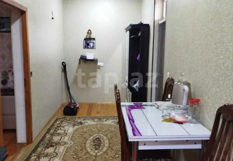 4 otaqlı mənzil , Bakı