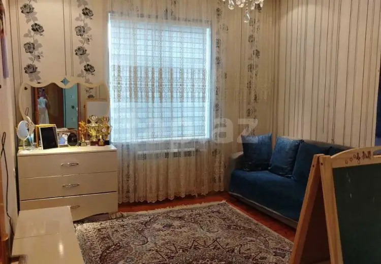 4 otaqlı mənzil , Bakı