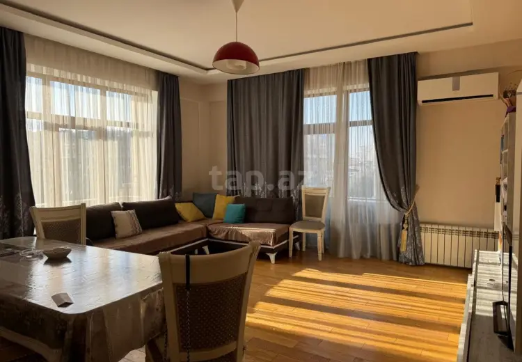 4 otaqlı mənzil , Bakı