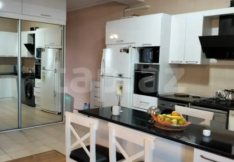 2 otaqlı mənzil , Bakı