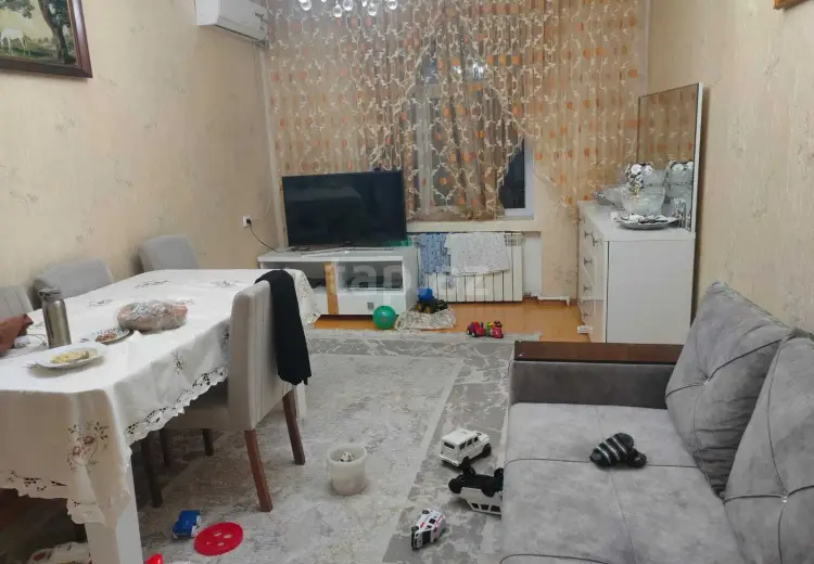 3 otaqlı mənzil , Bakı
