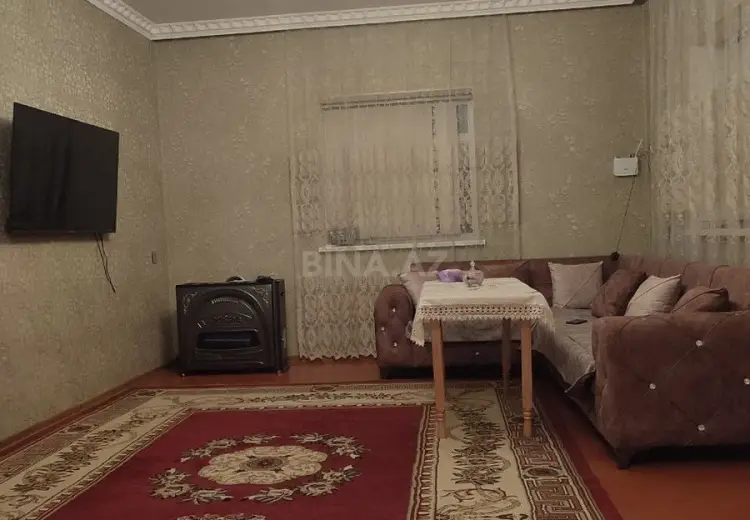 3 otaqlı mənzil Satılır, Quba