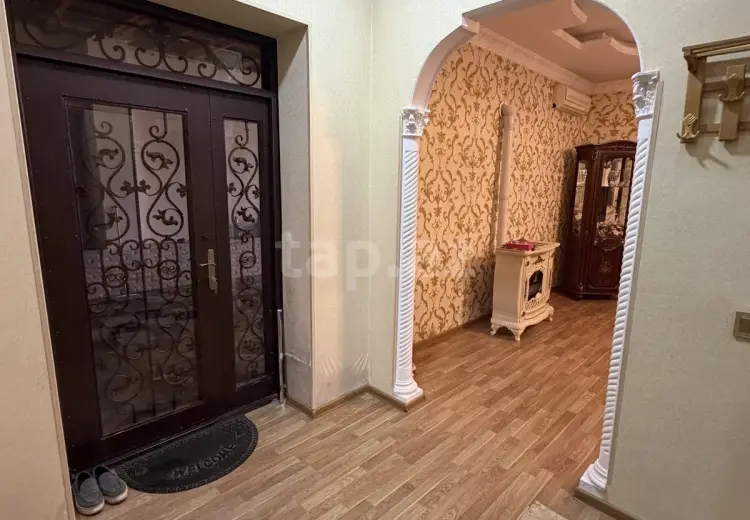 4 otaqlı mənzil , Gəncə