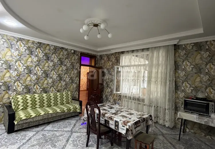 4 otaqlı mənzil , Gəncə