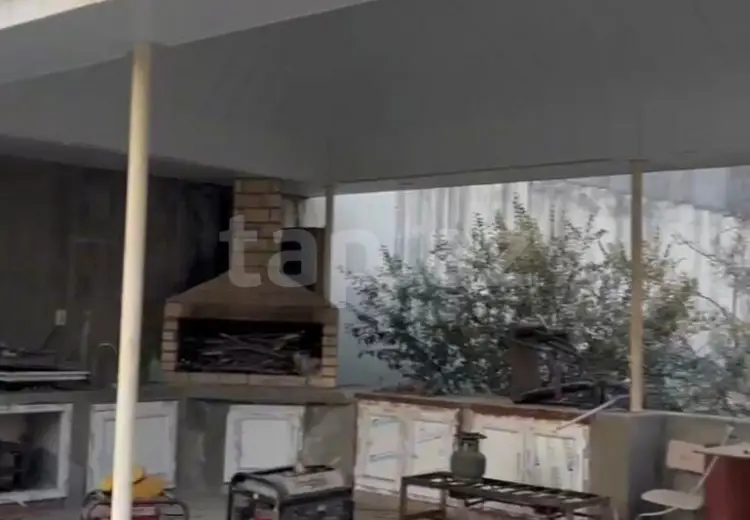 12 otaqlı mənzil , Gəncə