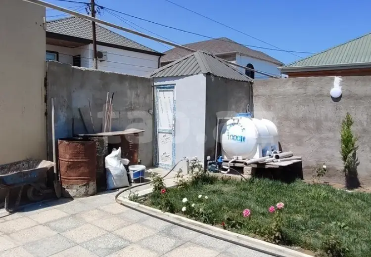4 otaqlı mənzil , Bakı