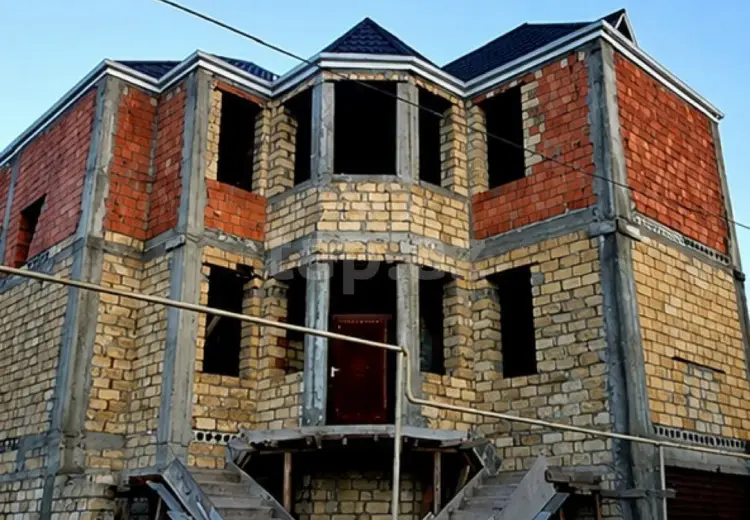9 otaqlı mənzil , Gəncə
