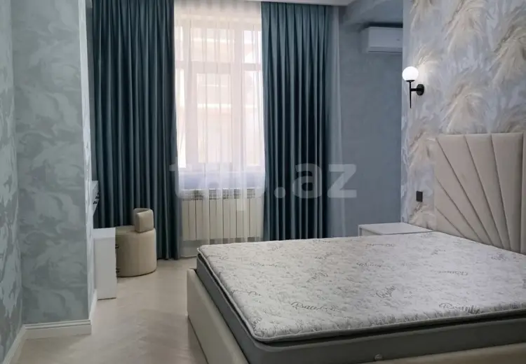 4 otaqlı mənzil , Bakı