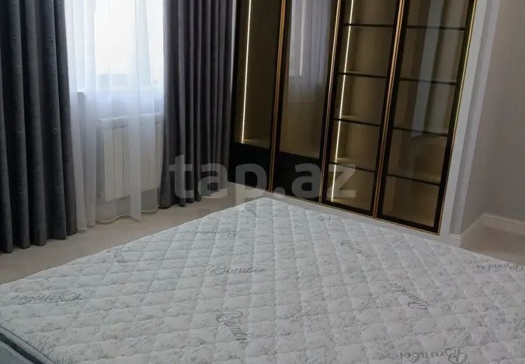 4 otaqlı mənzil , Bakı