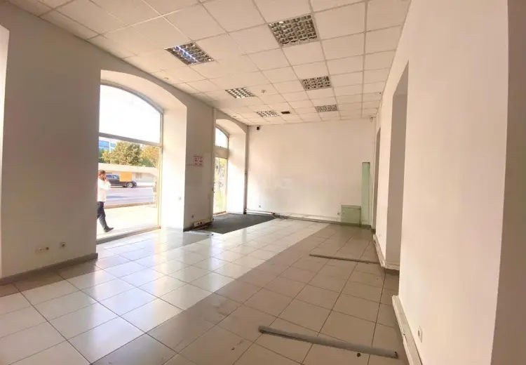 320 m² Obyekt / Ofis Kirayə (aylıq), Nəsimi, Bakı