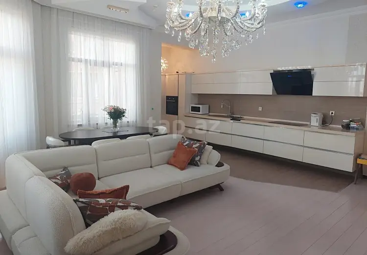 4 otaqlı mənzil , Nəsimi, Bakı