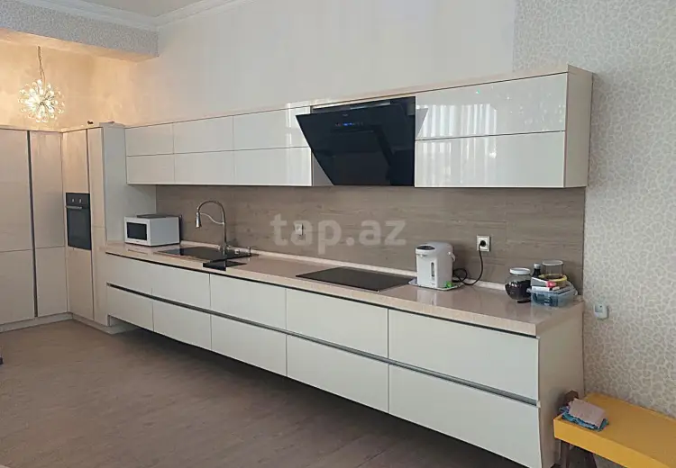 4 otaqlı mənzil , Nəsimi, Bakı