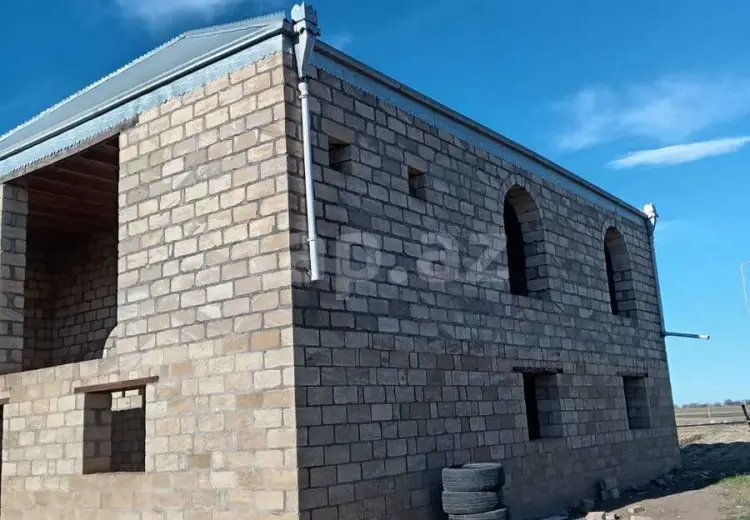 6 otaqlı mənzil , Goranboy