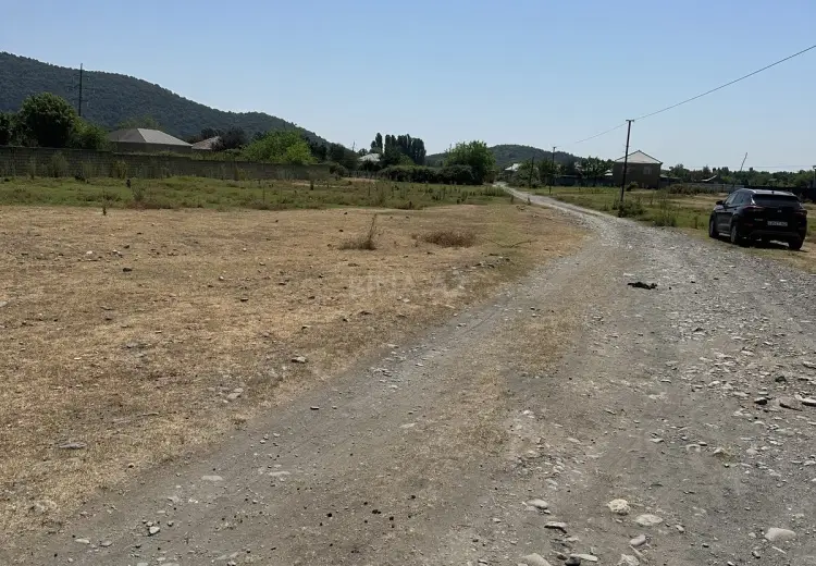 5 sot Torpaq Satılır, Balakən