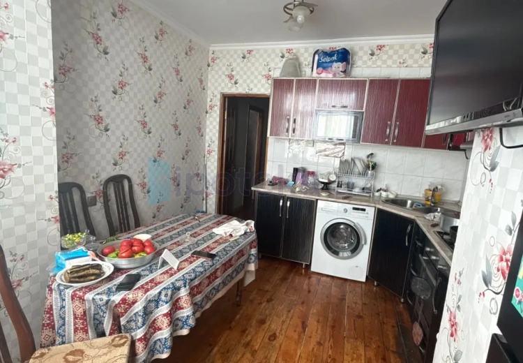 4 otaqlı mənzil Satılır, Qaraçuxur qəs., Suraxanı, Bakı