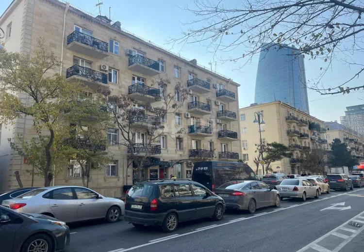 1 otaqlı mənzil , Bakı