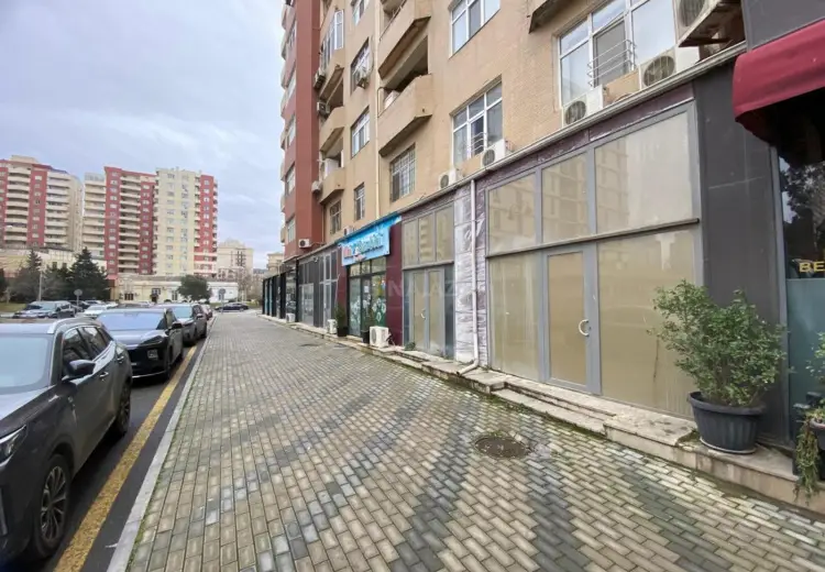 174 m² Obyekt / Ofis Satılır, Xətai, Bakı