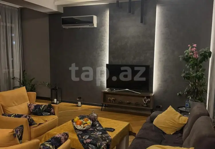 3 otaqlı mənzil , Bakı