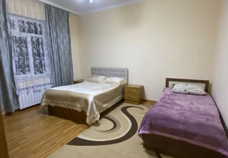 3 otaqlı mənzil Kirayə (günlük), Qax