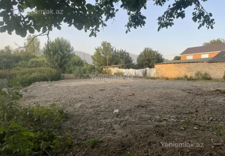 6 sot Torpaq Satılır, Qəbələ