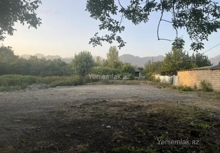 6 sot Torpaq Satılır, Qəbələ