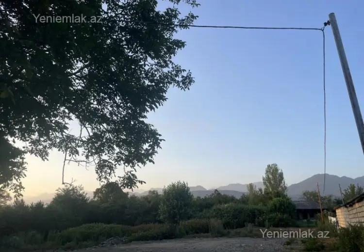 6 sot Torpaq Satılır, Qəbələ