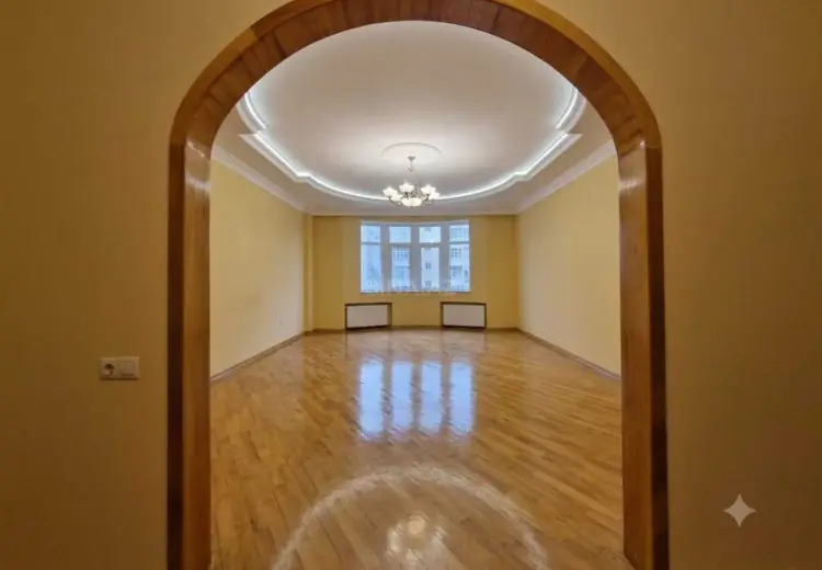 3 otaqlı mənzil Satılır, Yasamal qəs., Yasamal, Bakı