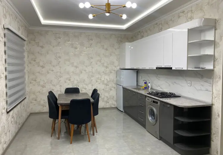 3 otaqlı mənzil Kirayə (günlük), Qax