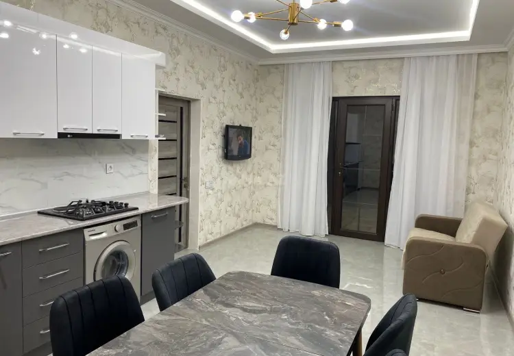 3 otaqlı mənzil Kirayə (günlük), Qax