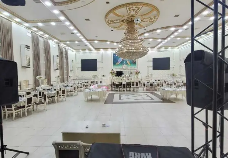 1000 m² Obyekt / Ofis Satılır, Gəncə