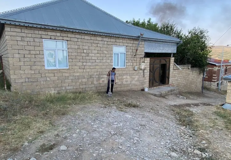 3 otaqlı mənzil , Şamaxı