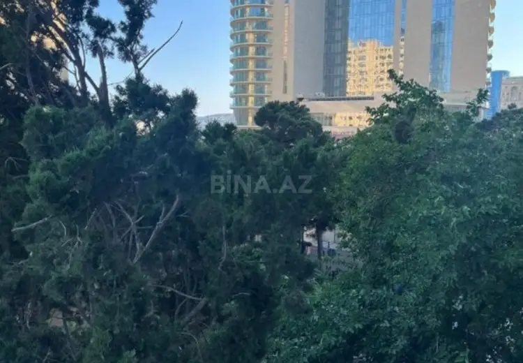 615 m² Obyekt / Ofis Satılır, Səbail, Bakı