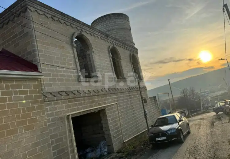 14 otaqlı mənzil , Şamaxı