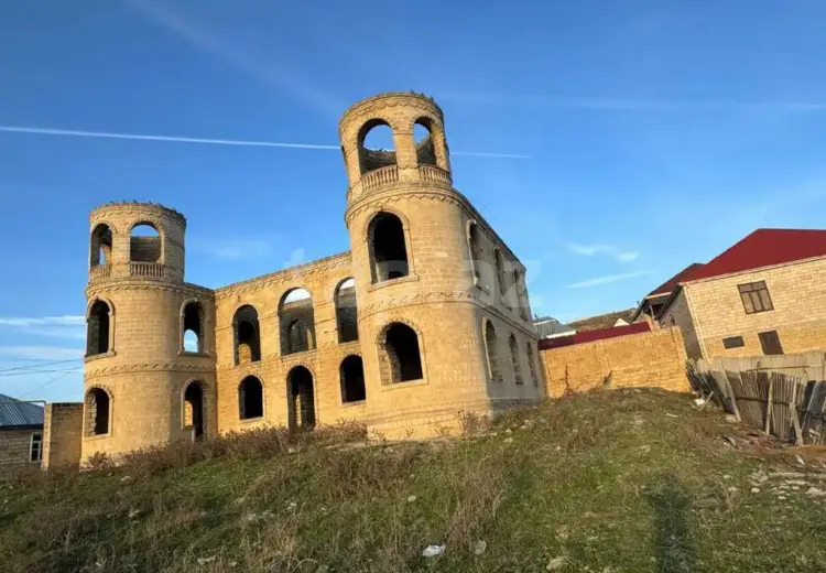 14 otaqlı mənzil , Şamaxı