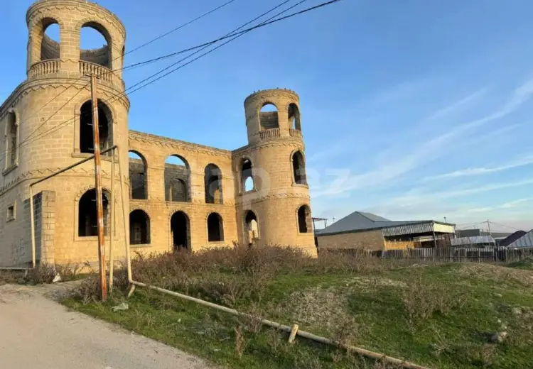 14 otaqlı mənzil , Şamaxı