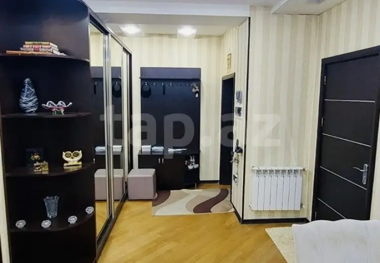 3 otaqlı mənzil , Bakı
