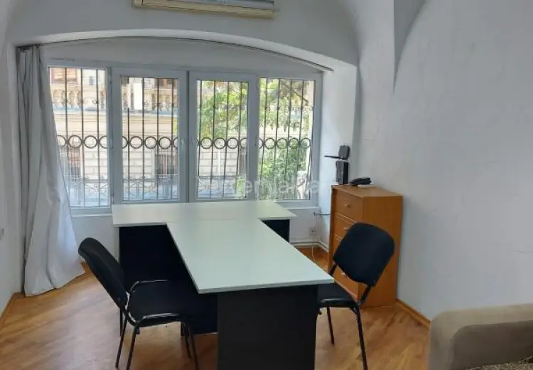 65 m² Obyekt / Ofis Kirayə (aylıq), Səbail, Bakı