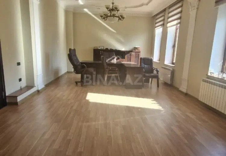 250 m² Obyekt / Ofis Kirayə (aylıq), Yasamal, Bakı