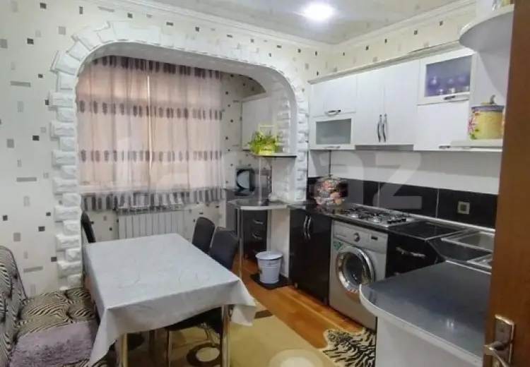 3 otaqlı mənzil , Gəncə