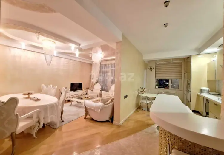 3 otaqlı mənzil , Bakı