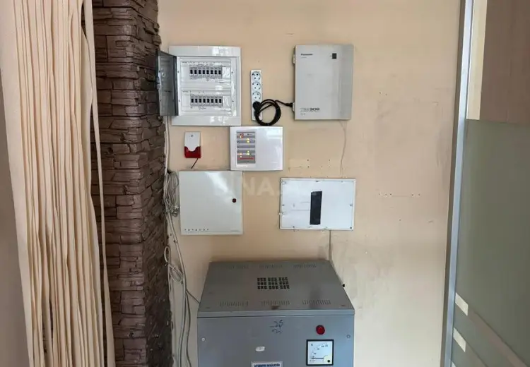 180 m² Obyekt / Ofis Kirayə (aylıq), Nəsimi, Bakı