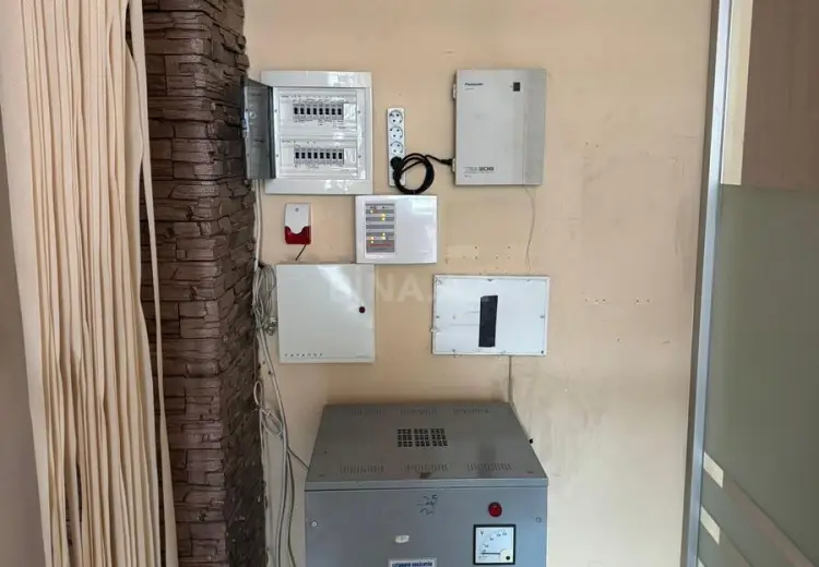 180 m² Obyekt / Ofis Kirayə (aylıq), Nəsimi, Bakı