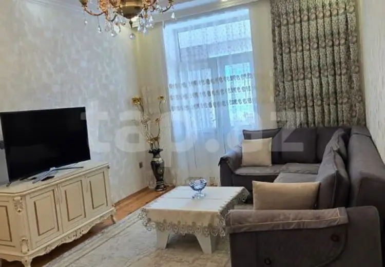 4 otaqlı mənzil , Bakı