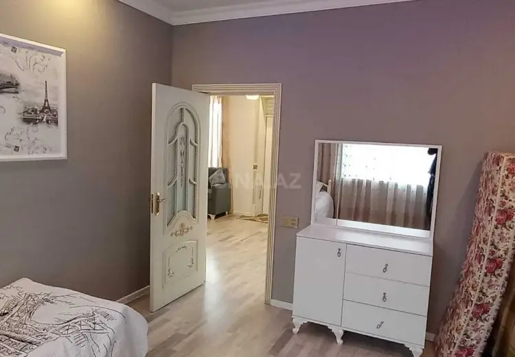 3 otaqlı mənzil Satılır, Qəbələ